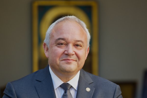 Демерджиев на църковен водосвет по случай патронния празник на пожарникарите
